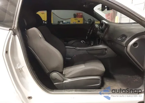 2021 Dodge Challenger R/T из США, поврежденный, VIN 2C3CDZBT7MH551593